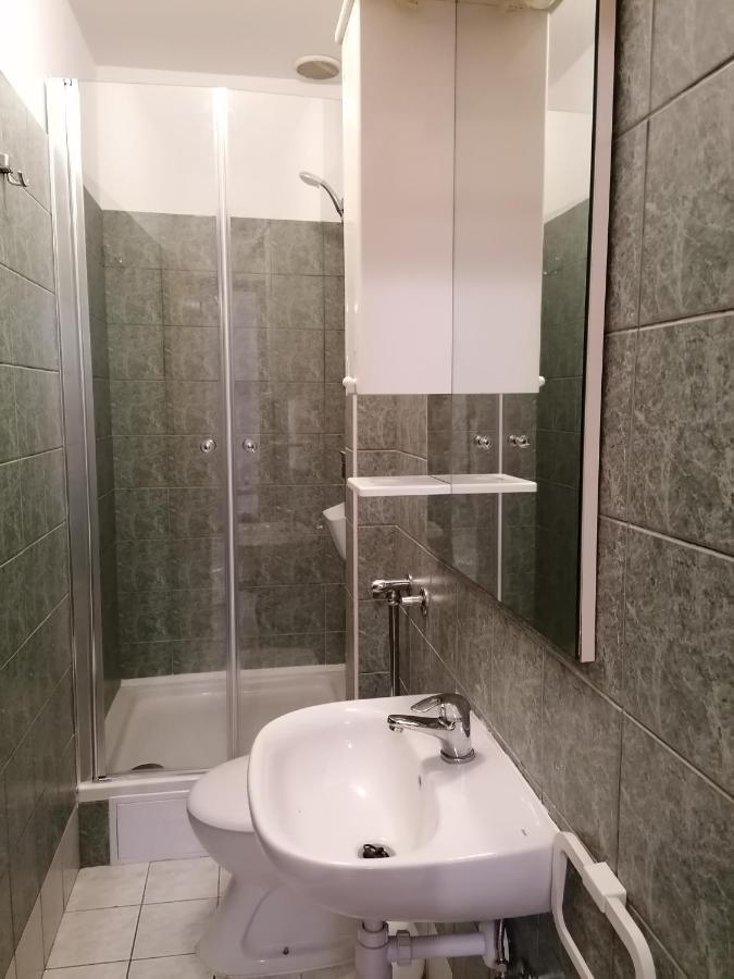 Retro Apartments Bjelovar Ngoại thất bức ảnh